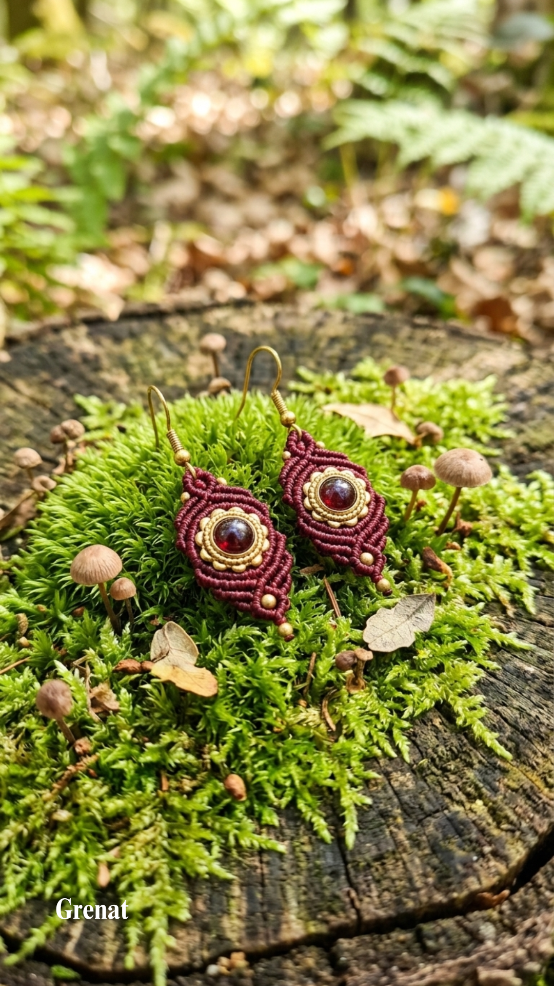 Les Iris - Boucles d'oreilles artisanales - Pierres serties de laiton