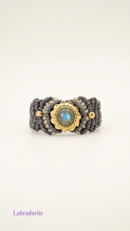 La Majest' - Bague artisanale - Pierre sertie de laiton