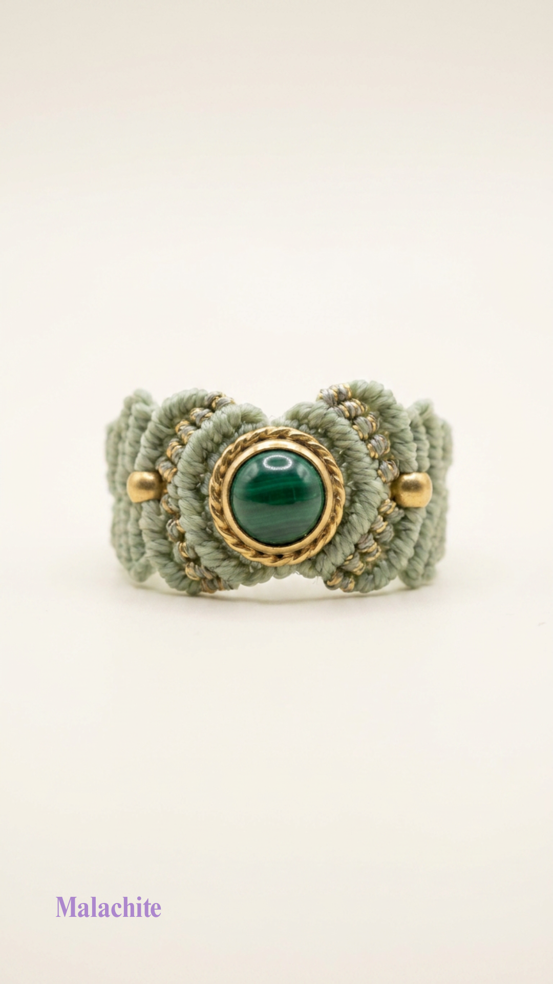 La Majest' - Bague artisanale - Pierre sertie de laiton