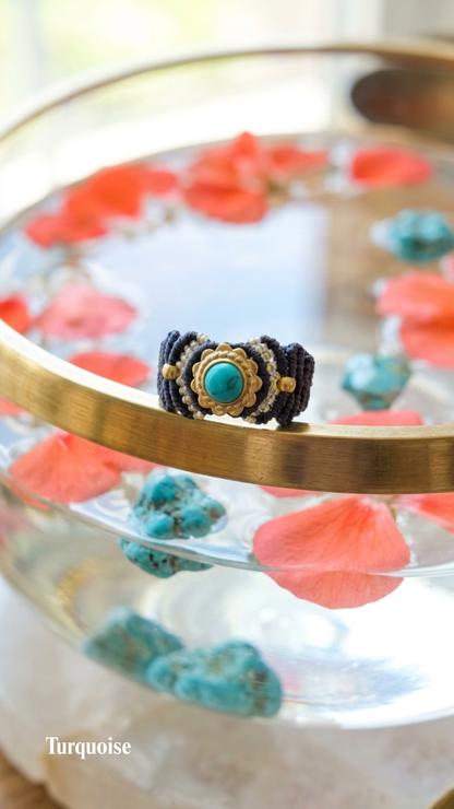 La Majest' - Bague artisanale - Pierre sertie de laiton